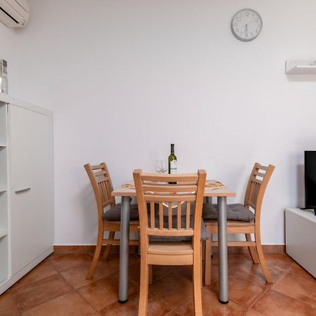 Apartments Manuela Πούλα Εξωτερικό φωτογραφία