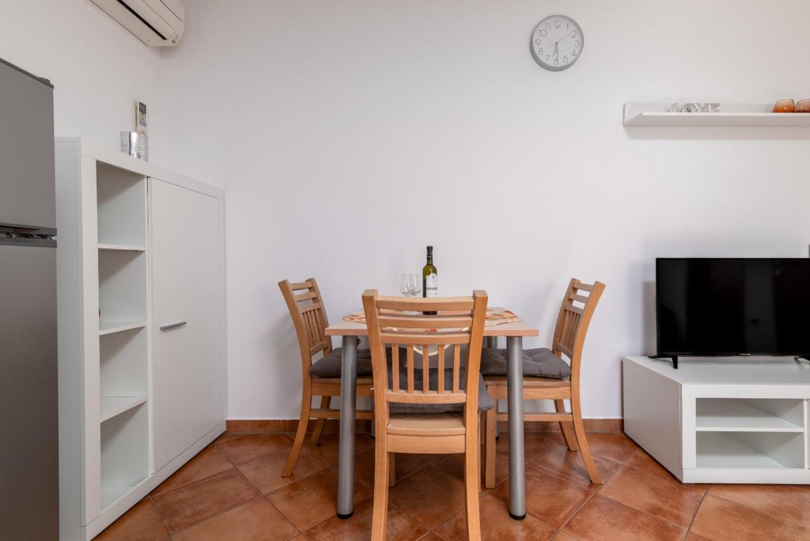 Apartments Manuela Πούλα Εξωτερικό φωτογραφία