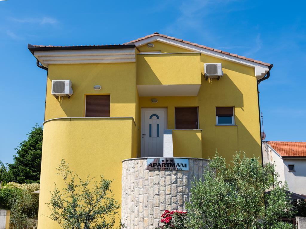 Apartments Manuela Πούλα Εξωτερικό φωτογραφία