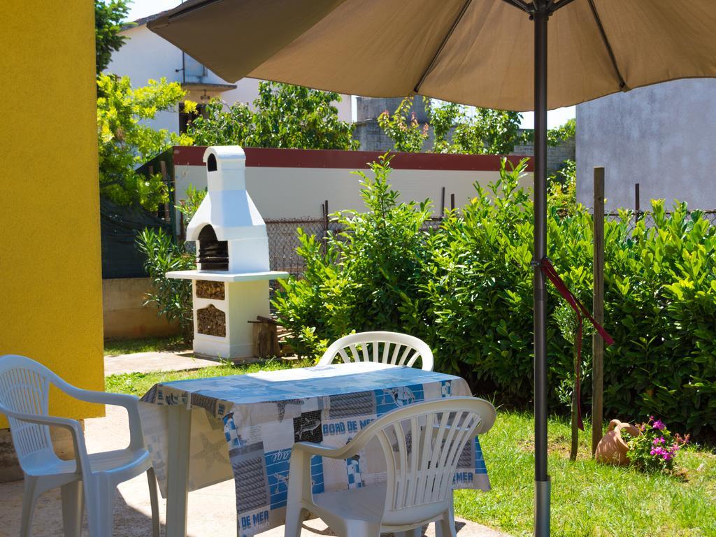 Apartments Manuela Πούλα Εξωτερικό φωτογραφία